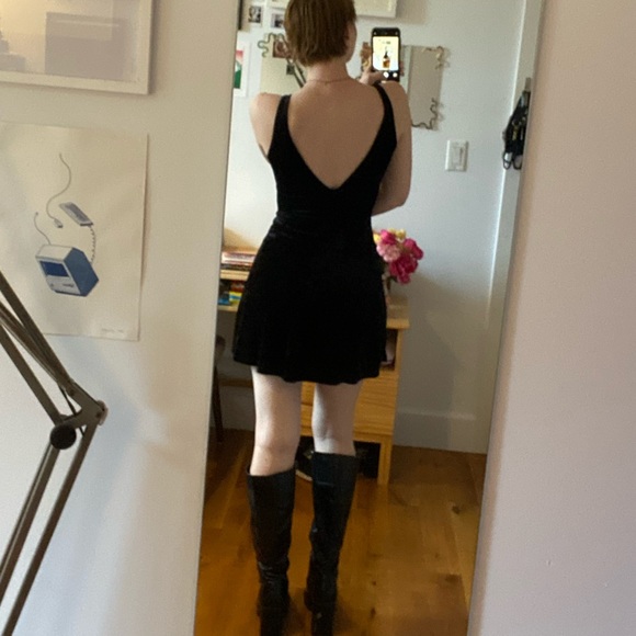 h&m VELVET DRESS, size small - Picture 2 of 4